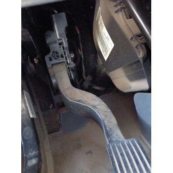 PEDAL ACELERADOR 
